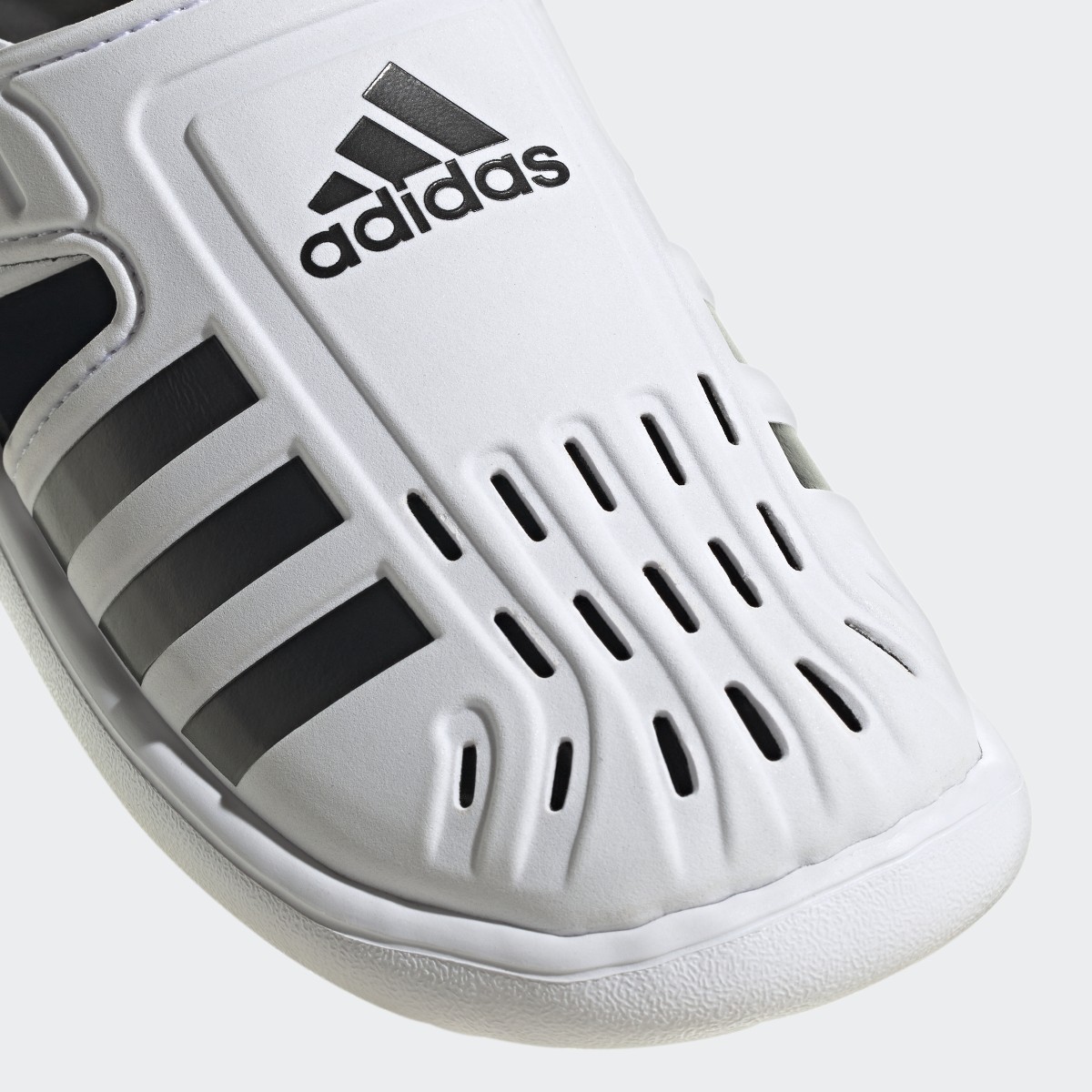 Adidas Summer Closed Toe Water Sandals. 9