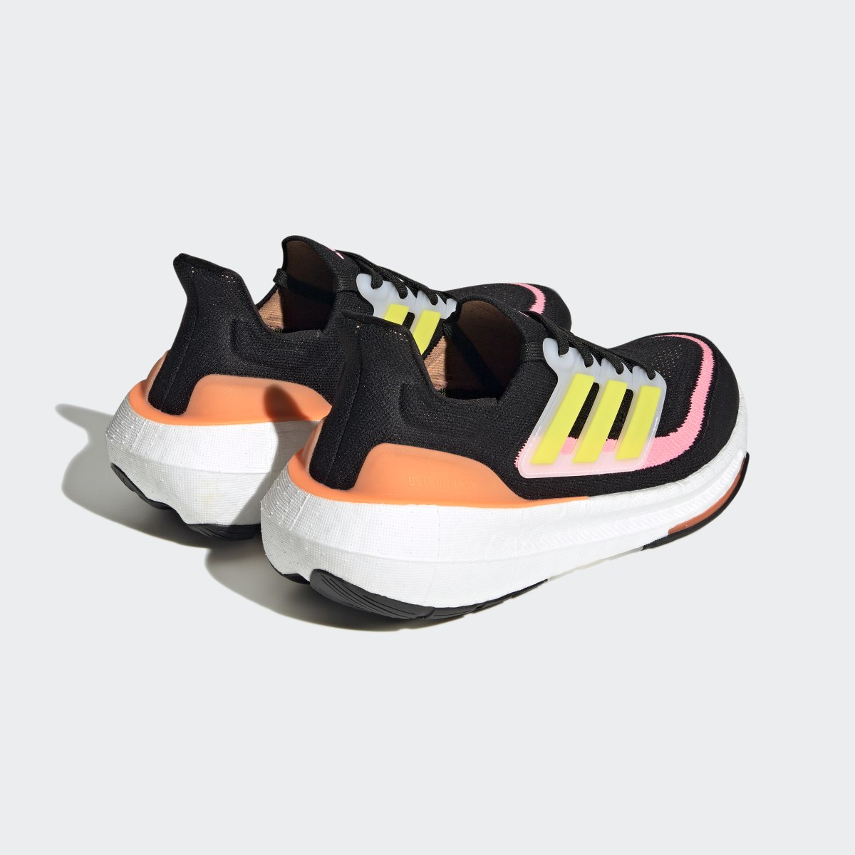 Adidas Tenis Ultraboost Light. 6