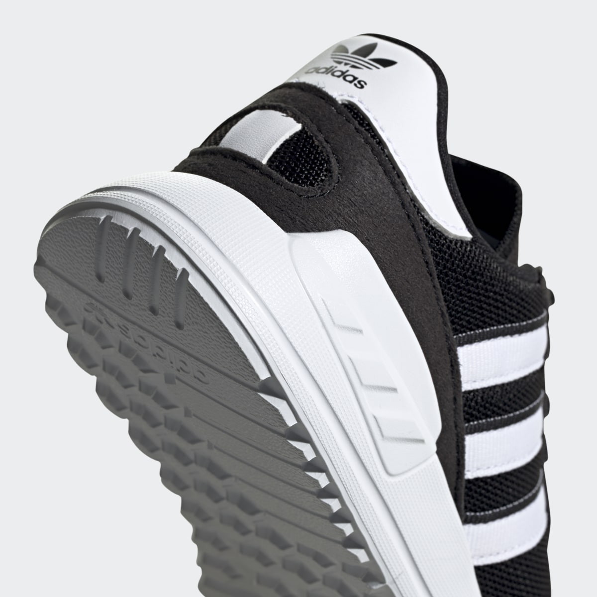 Adidas LA TRAINER LITE C. 11