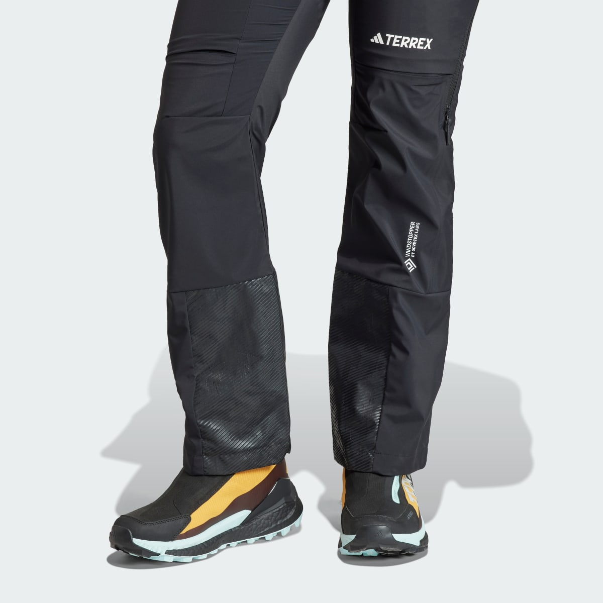 Adidas Pantalon soft shell Terrex Techrock Tour. 8