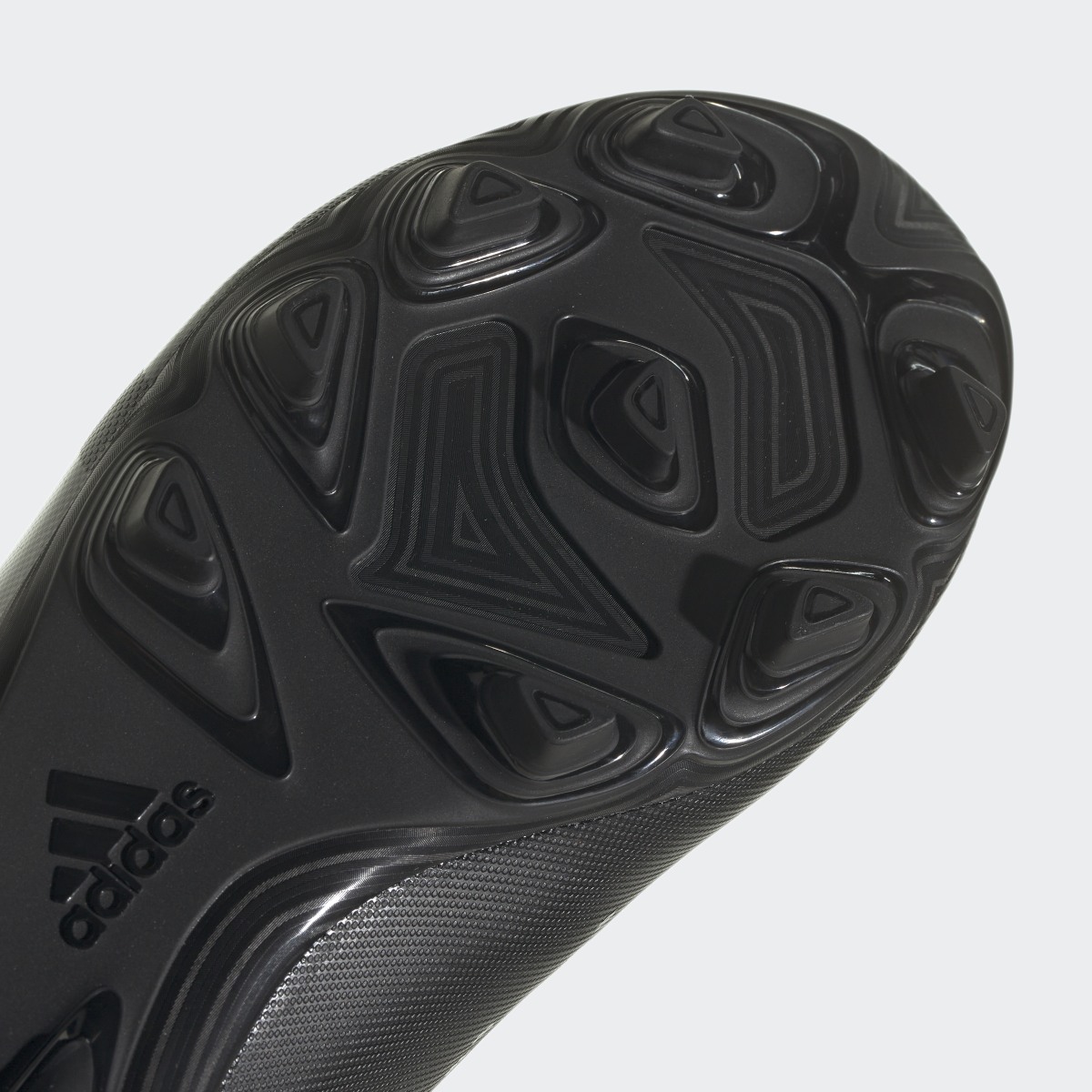 Adidas Calzado de Fútbol Predator Accuracy.4 Multiterreno. 10