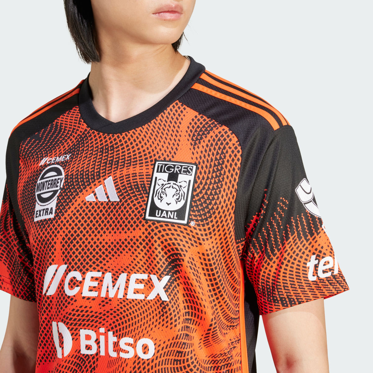 Adidas Tercer Jersey Tigres UANL 24/25. 7