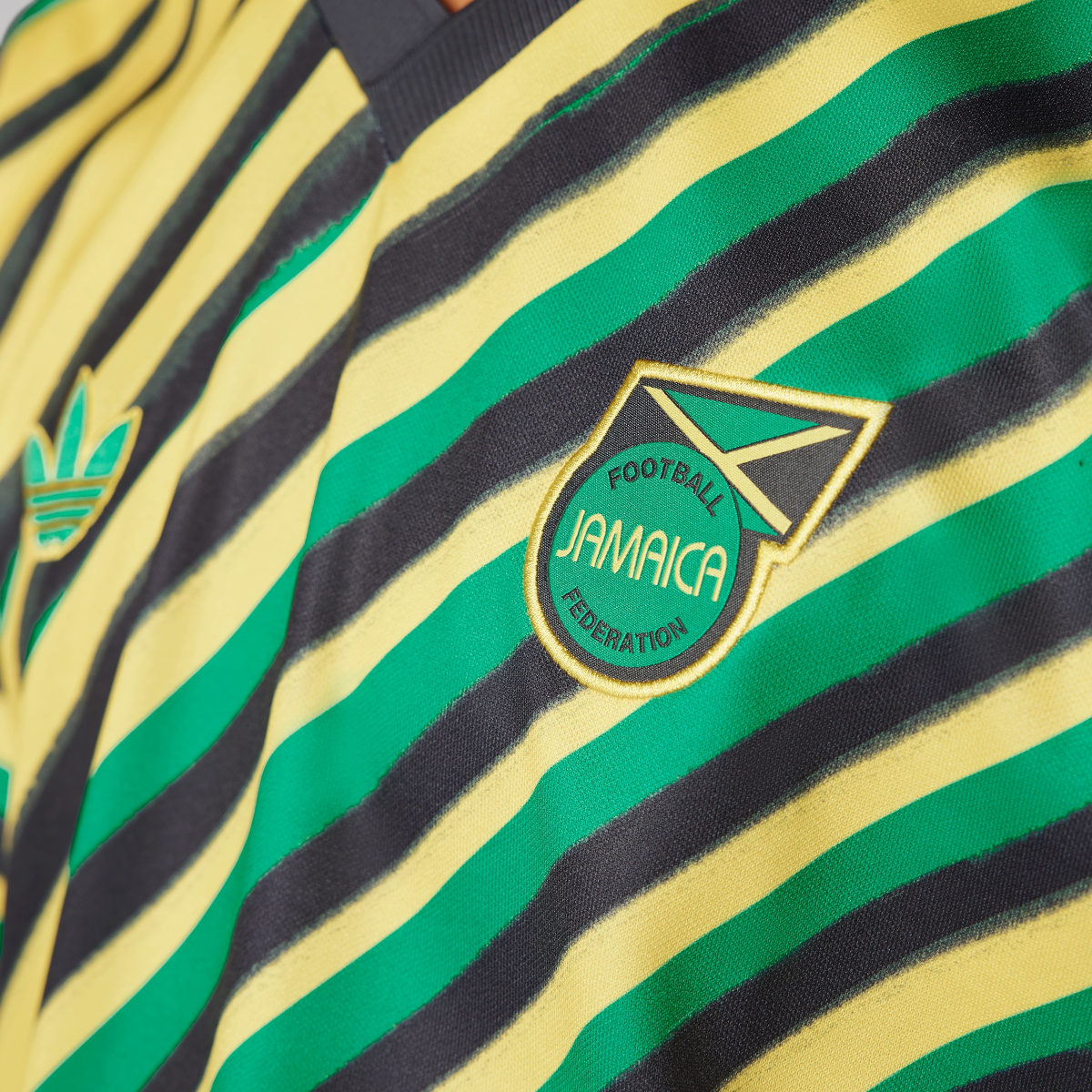 Adidas Camiseta Trefoil Jamaica. 5