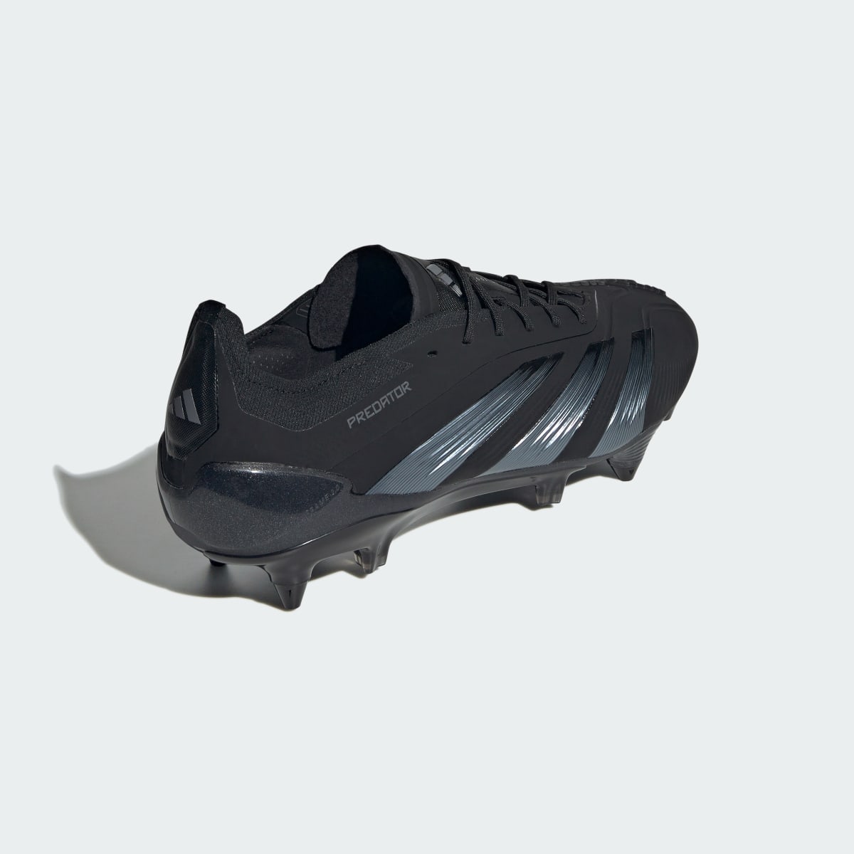 Adidas Chaussure de football Predator Elite Terrain gras. 7