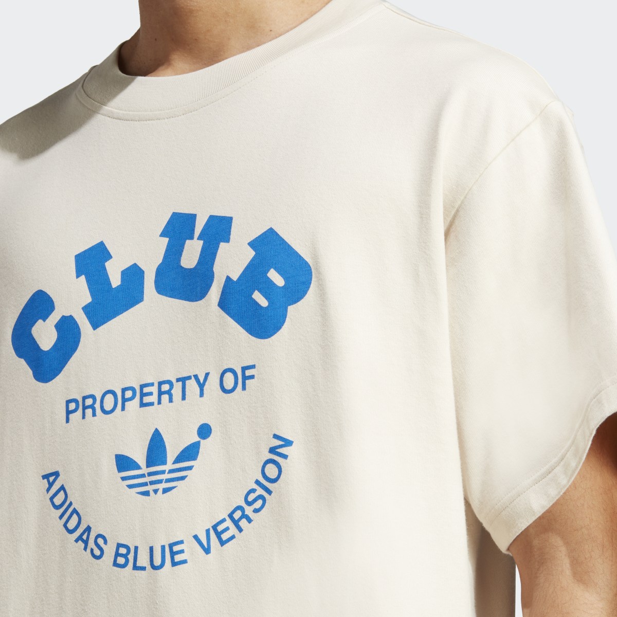 Adidas T-shirt Blue Version Club. 6