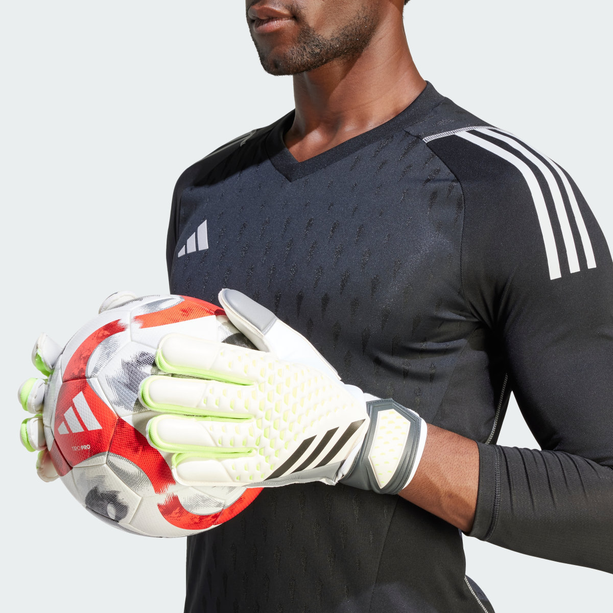 Adidas Guantes Predator Match. 6