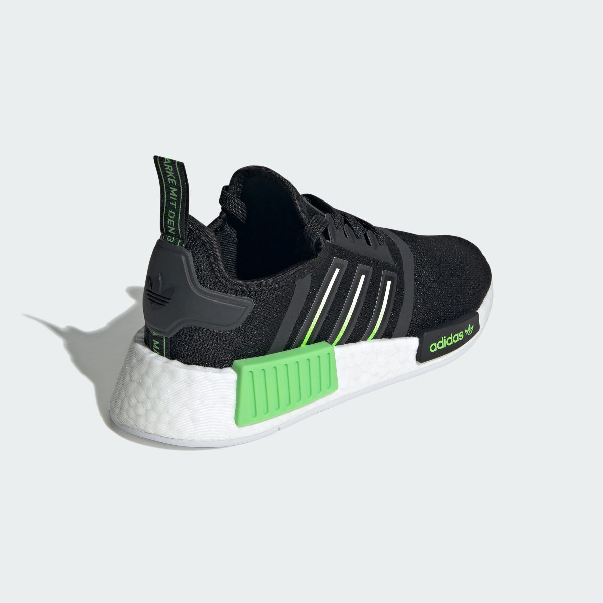 Adidas Tenis NMD_R1 Para Niños. 6