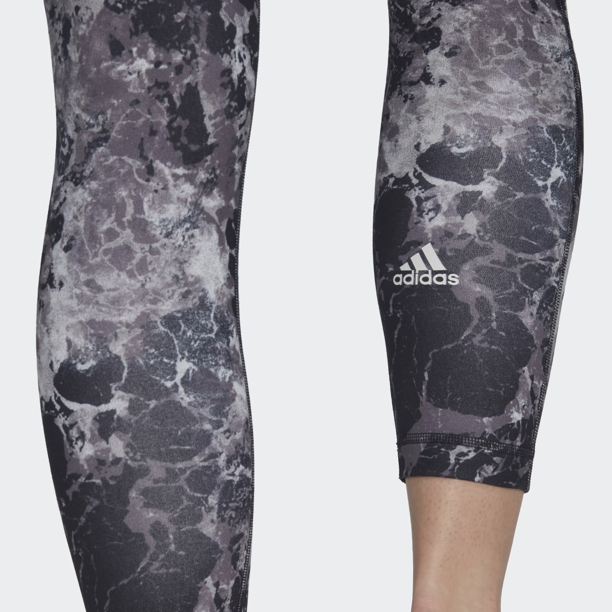 Adidas Legging 7/8 Yoga Essentials Print. 6