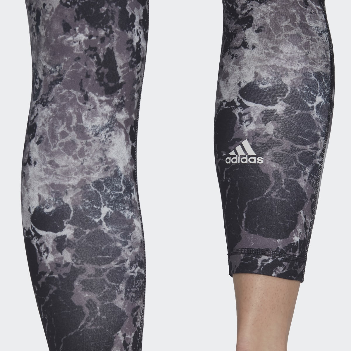 Adidas Yoga Essentials Print 7/8 Leggings. 6