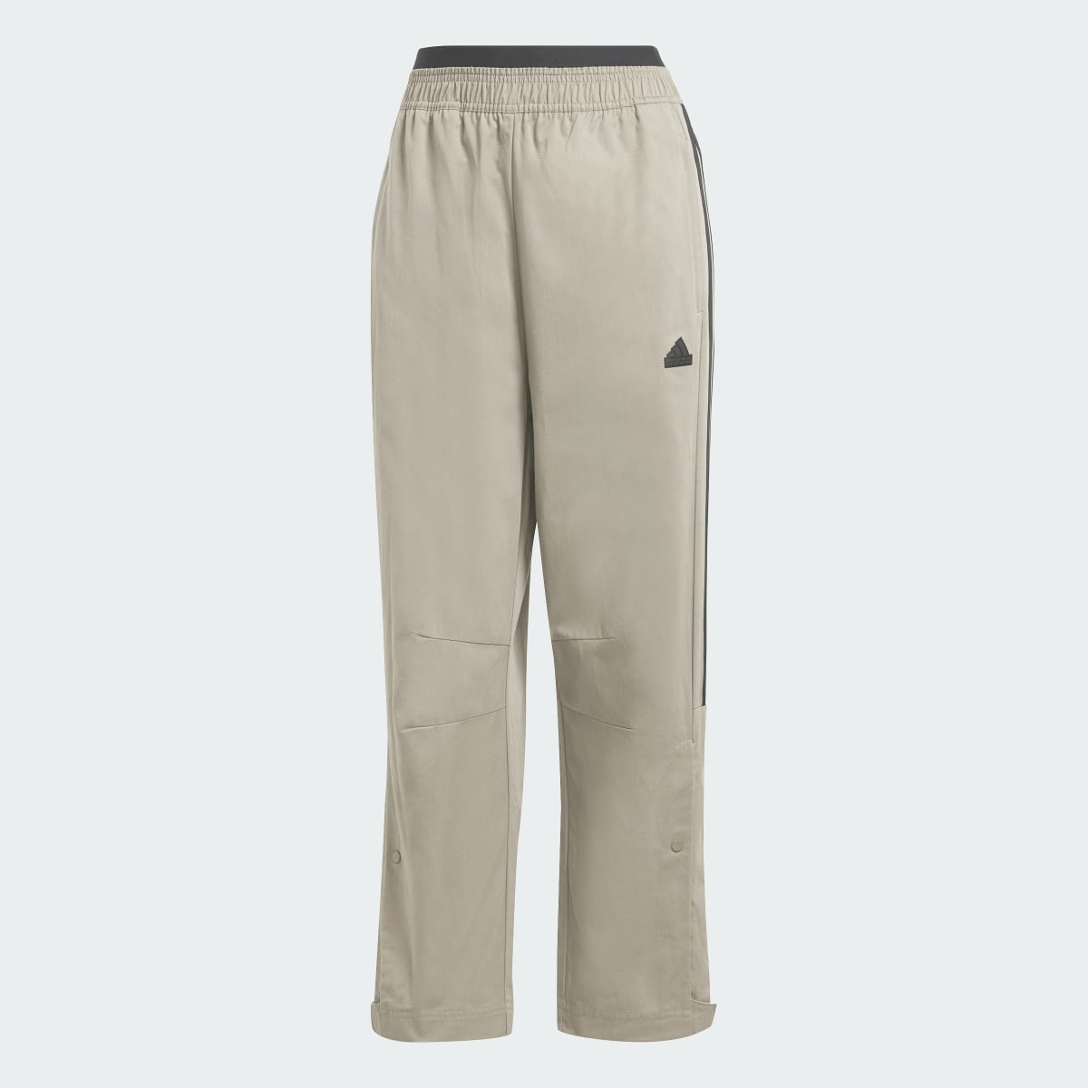 Adidas Tiro Woven Loose 7/8 Pants. 4