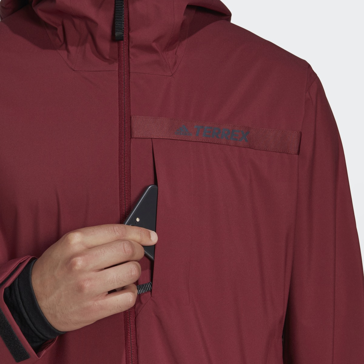 Adidas Chaqueta impermeable Terrex Multi RAIN.RDY 2.5-Layer. 7