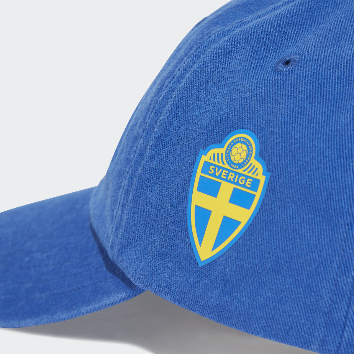 Adidas Sweden Cap. 4