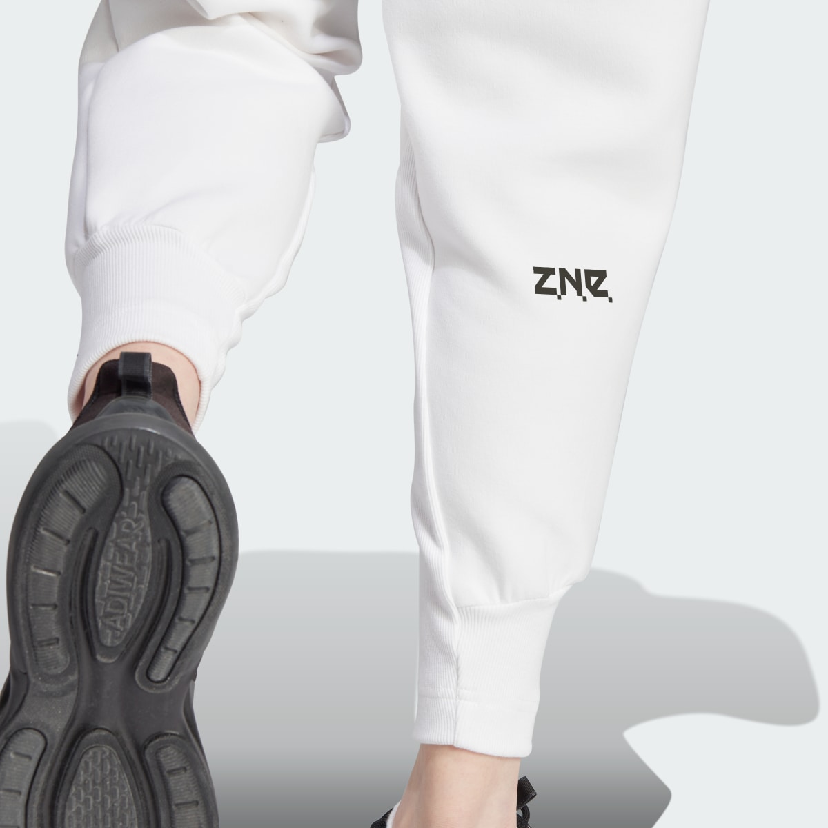 Adidas Spodnie Z.N.E.. 5