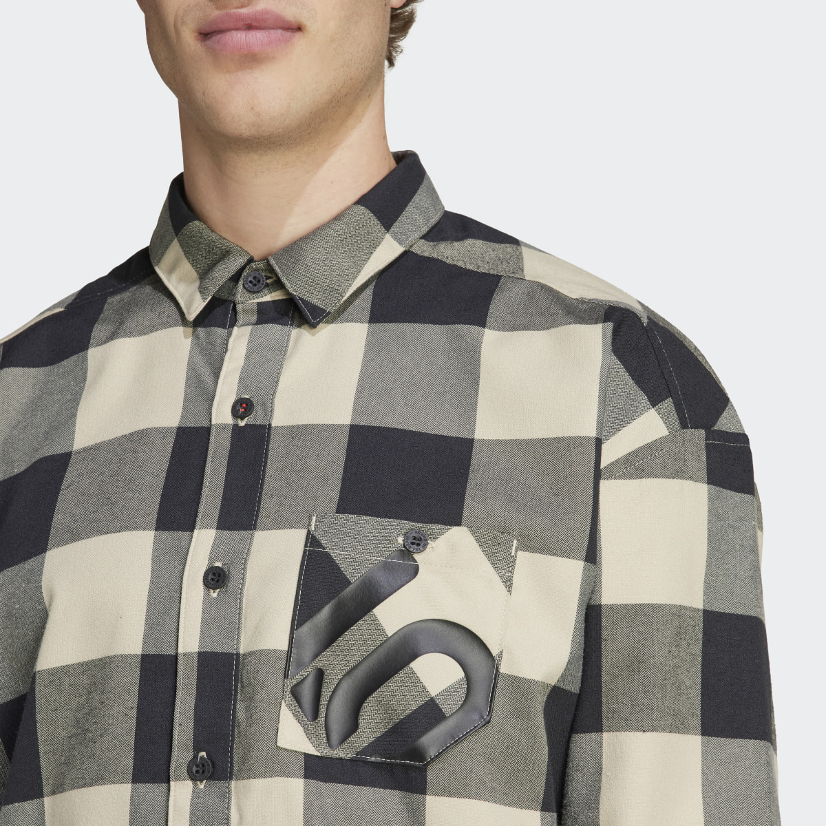 Adidas Camicia Five Ten Brand of the Brave Flannel (Neutral). 5