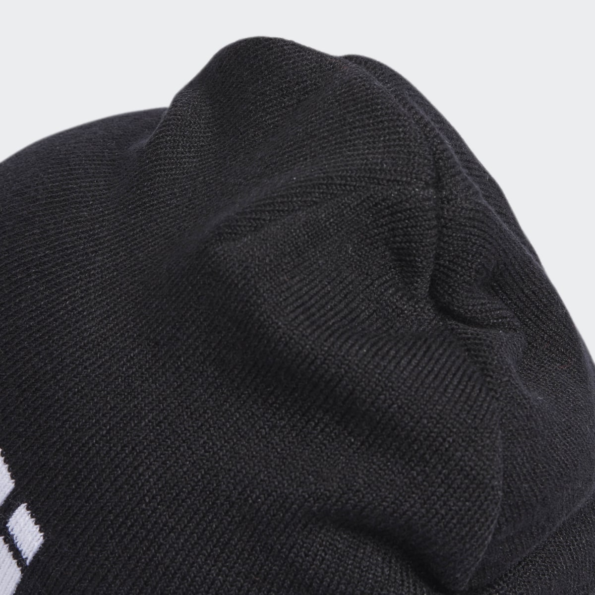 Adidas Bonnet Daily. 5