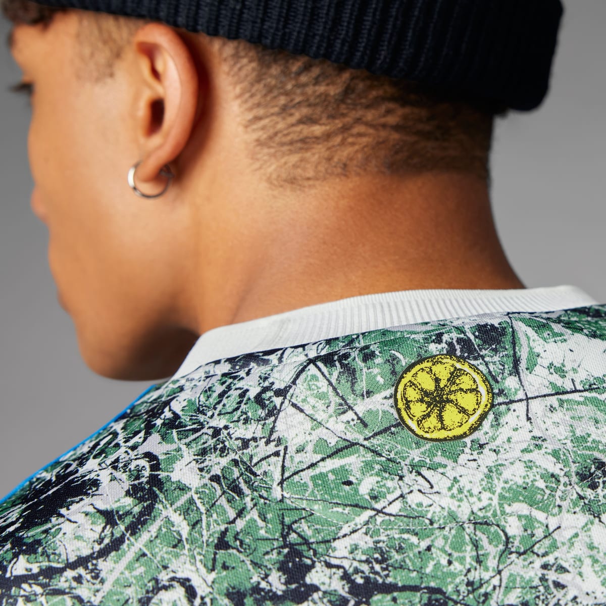 Adidas Manchester United Stone Roses Originals Icon Jersey. 6