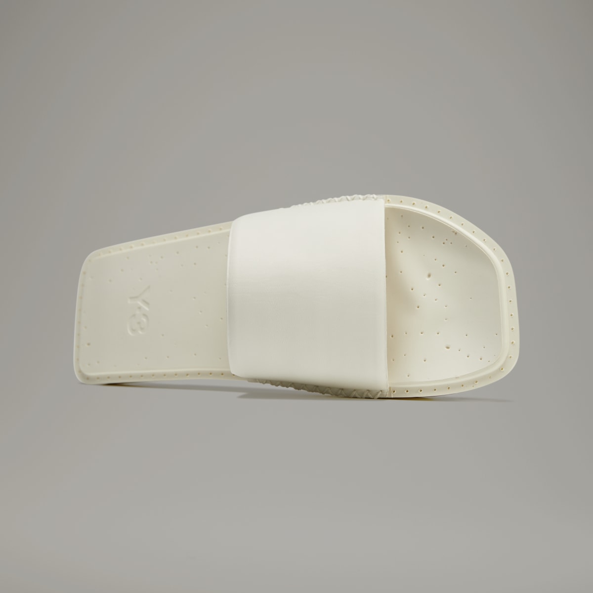 Adidas Sandale de plage Y-3. 4