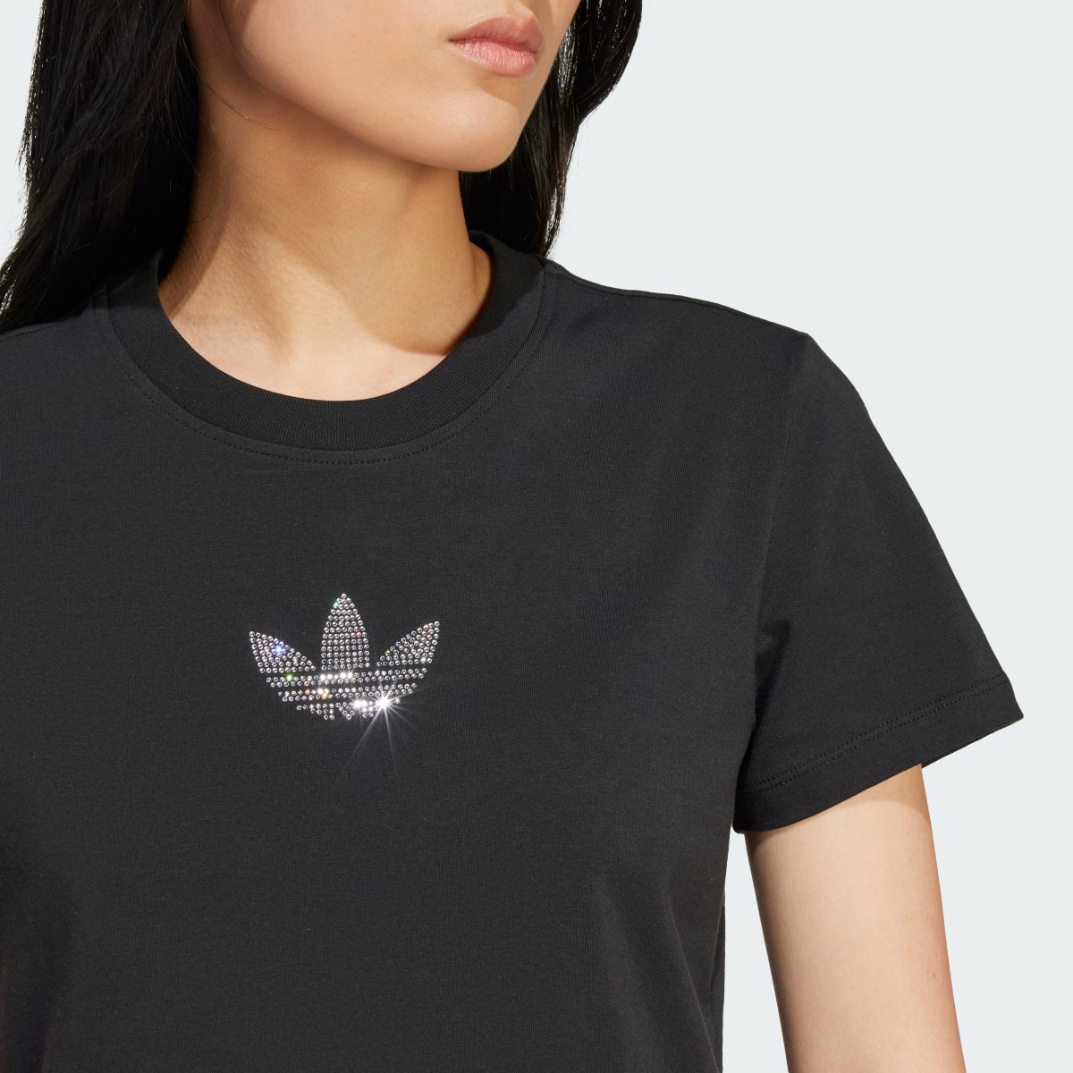 Adidas Camiseta Premium Essentials. 6