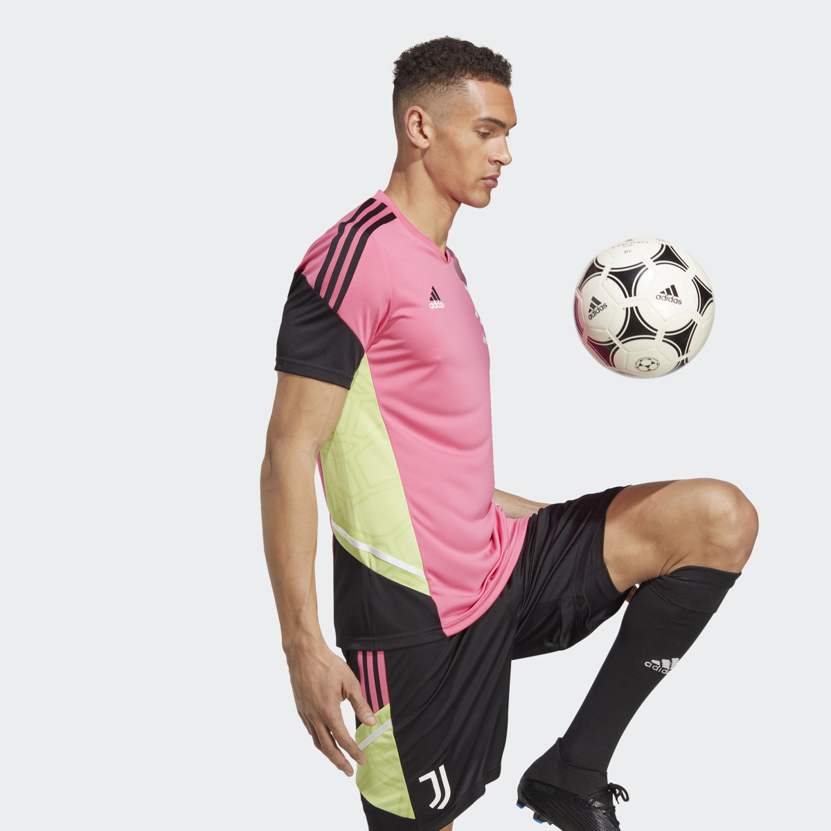 Adidas Juventus Condivo 22 Training Jersey. 4