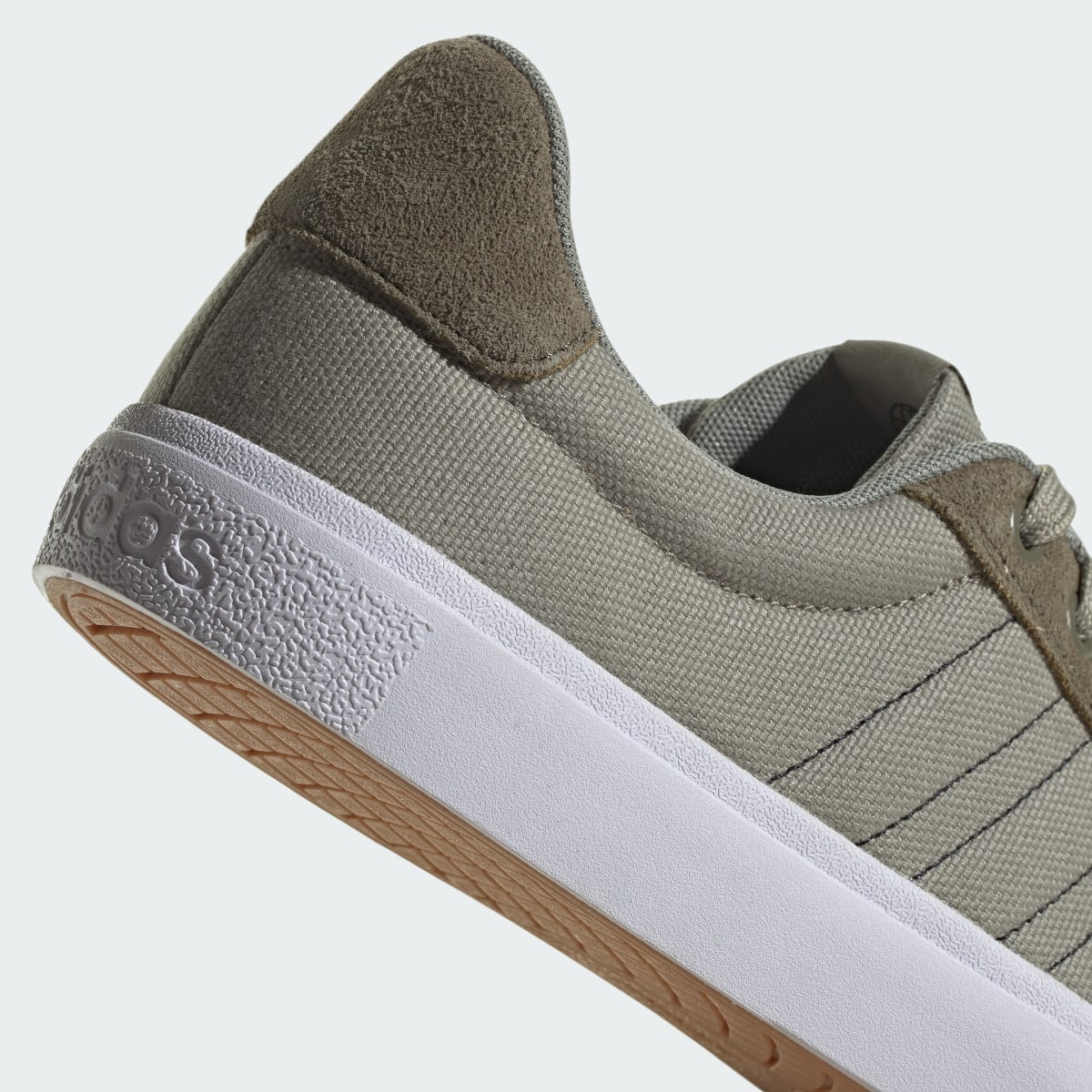 Adidas Sapatilhas 3-Stripes Vulc Raid3r. 10