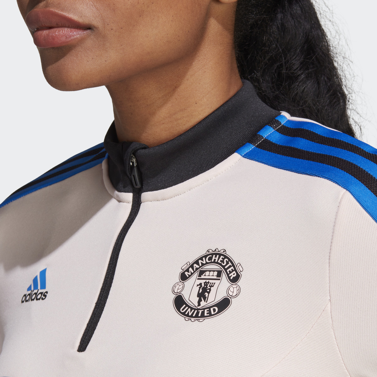 Adidas Manchester United Condivo 22 Training Top. 7