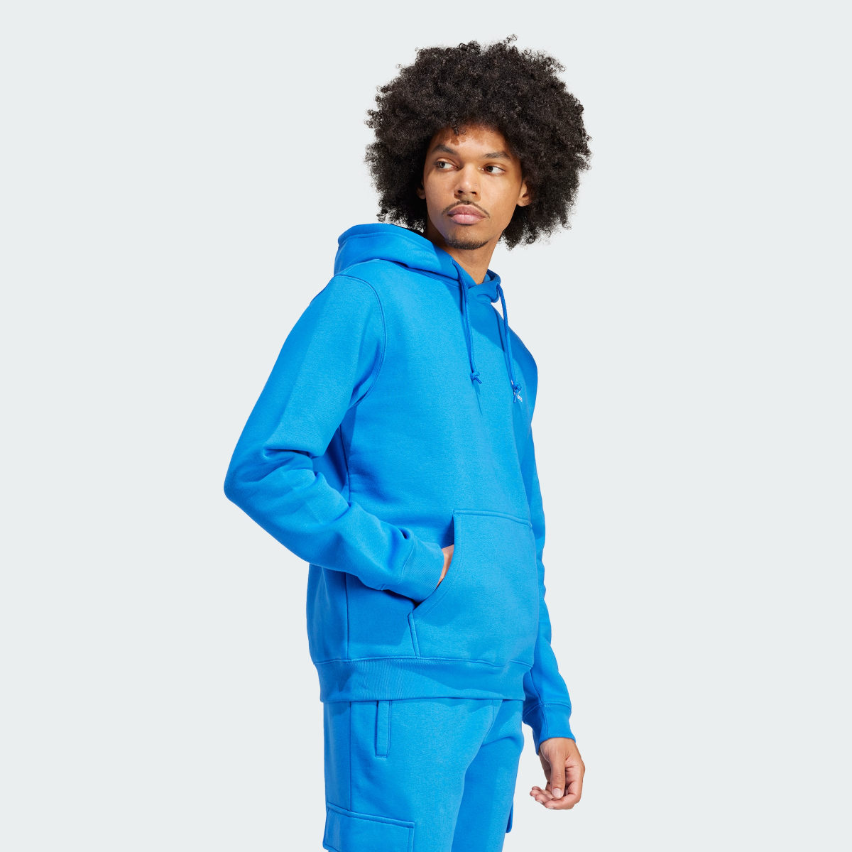 Adidas Trefoil Essentials Hoodie. 4