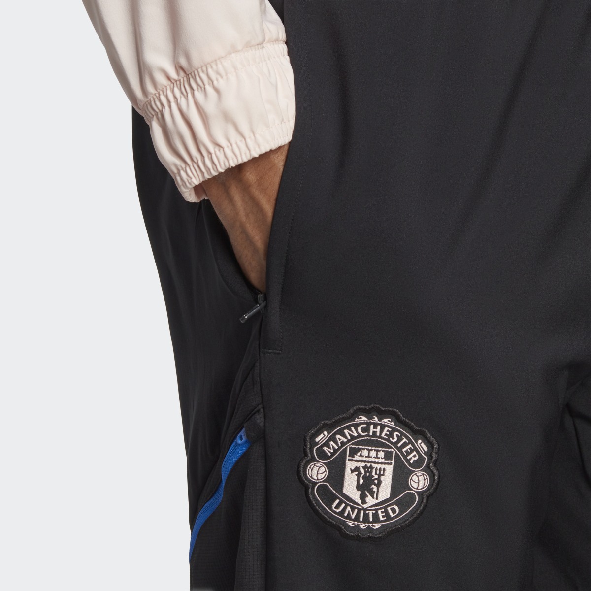 Adidas Pantalon de présentation Manchester United. 5