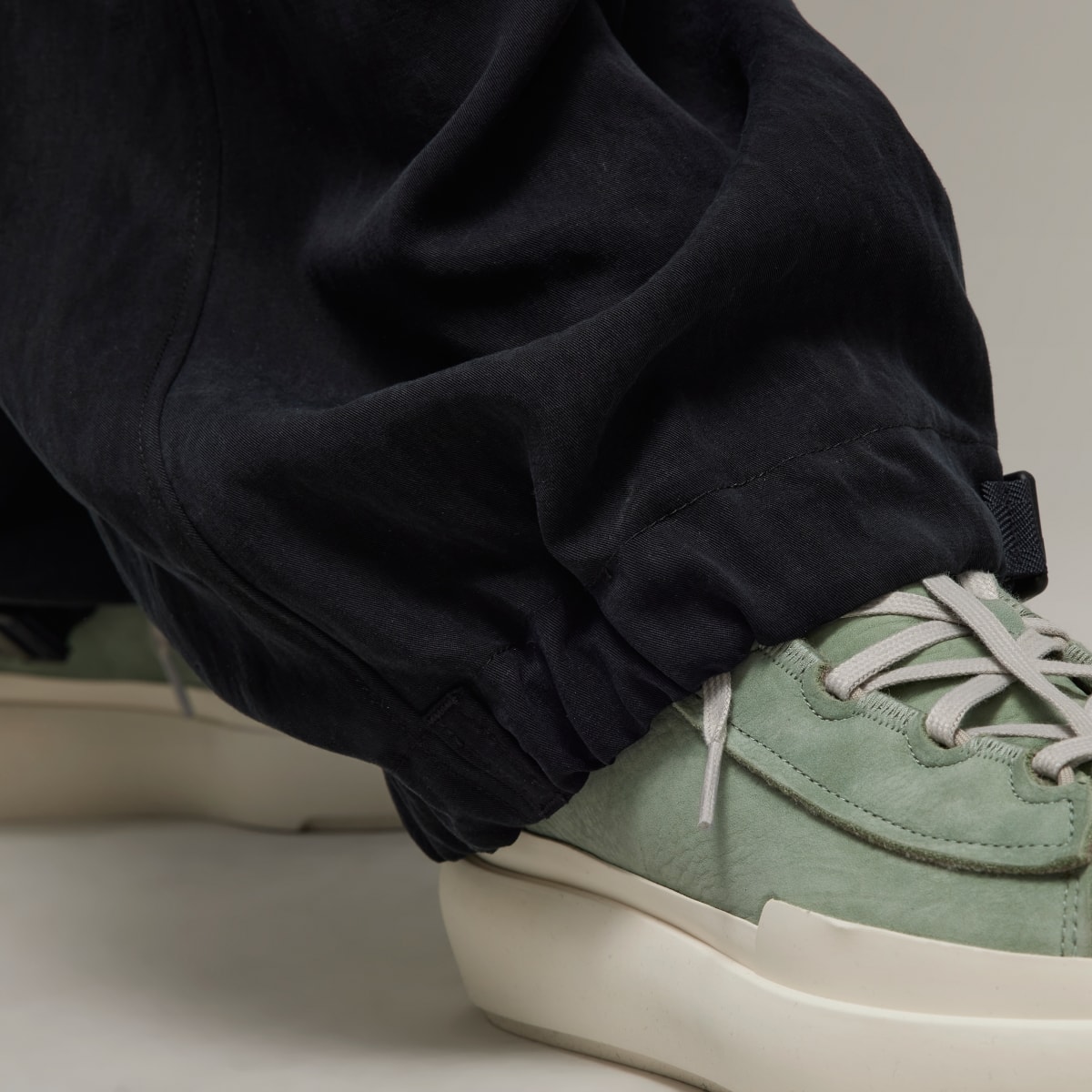 Adidas Pantalón Cuffed Cargo Y-3. 8