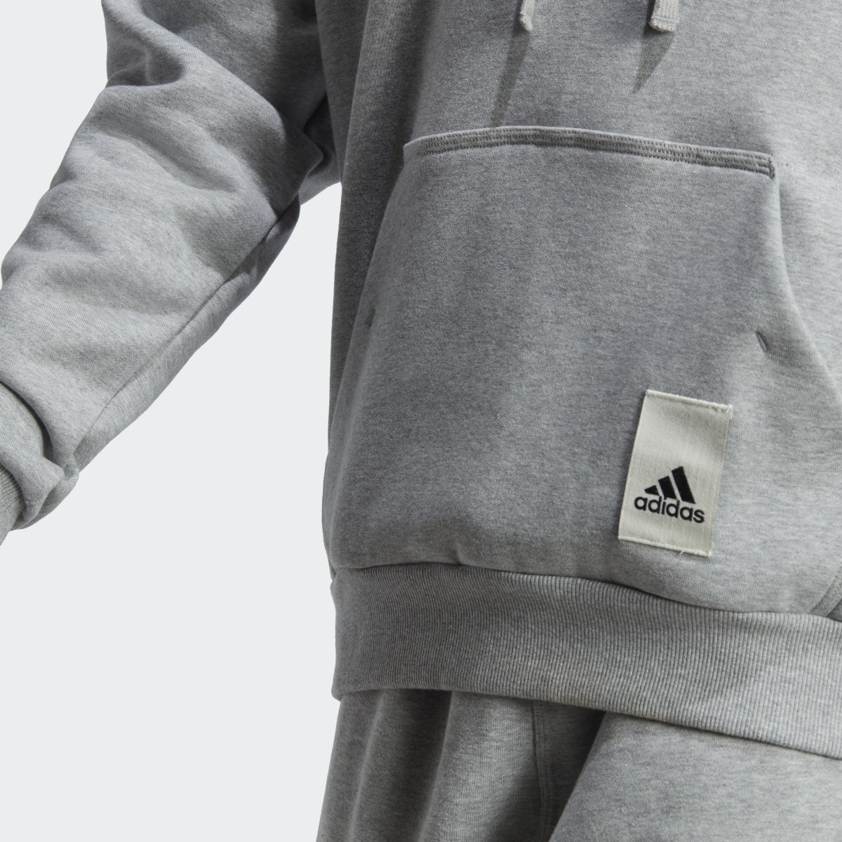 Adidas Camisola com Capuz em Fleece Lounge. 6