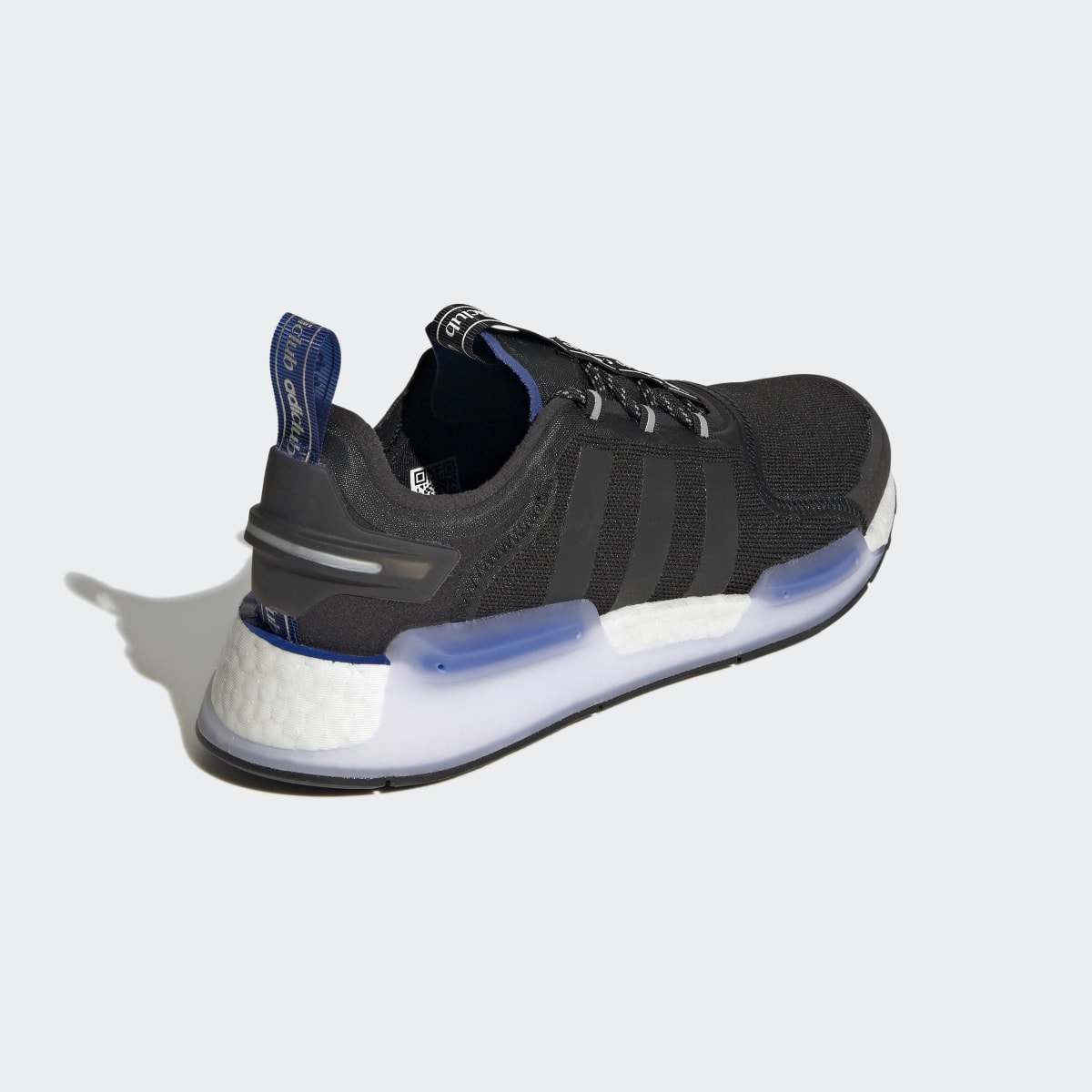 Adidas Tenis NMD_R1 V3. 6