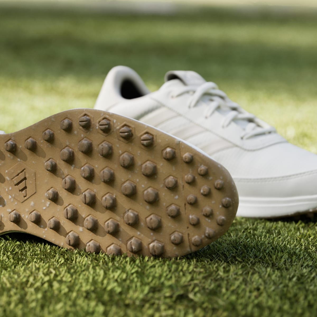Adidas Chaussure de golf sans crampons S2G 24 Femmes. 8