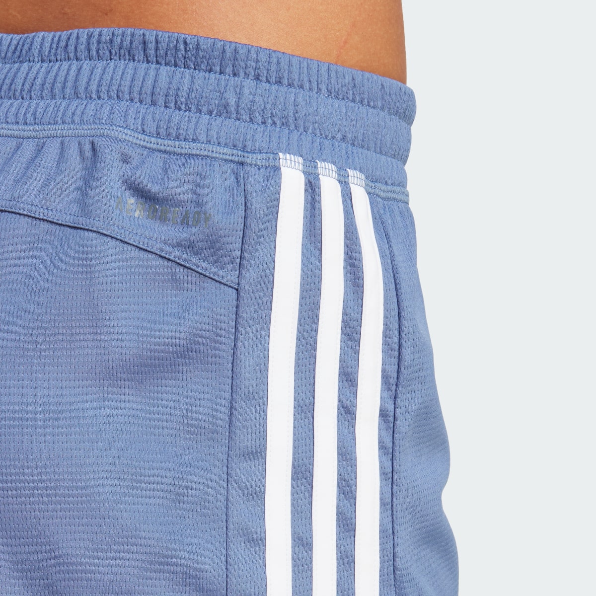 Adidas Shorts Tejidos Pacer 3 Franjas. 5