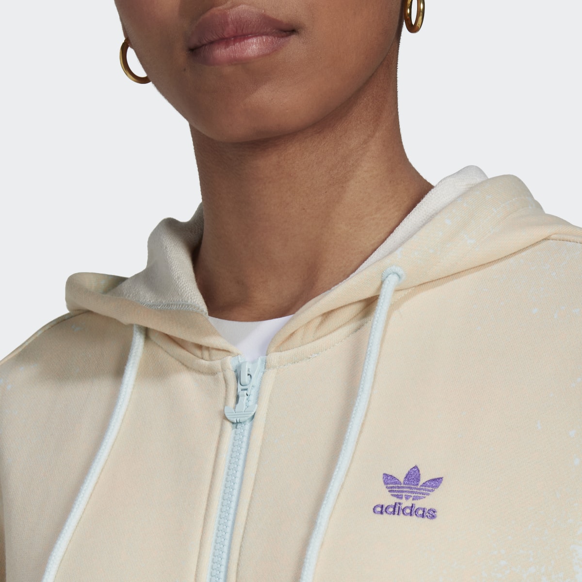 Adidas Sudadera con Gorro Cierre Frontal Estampada. 7