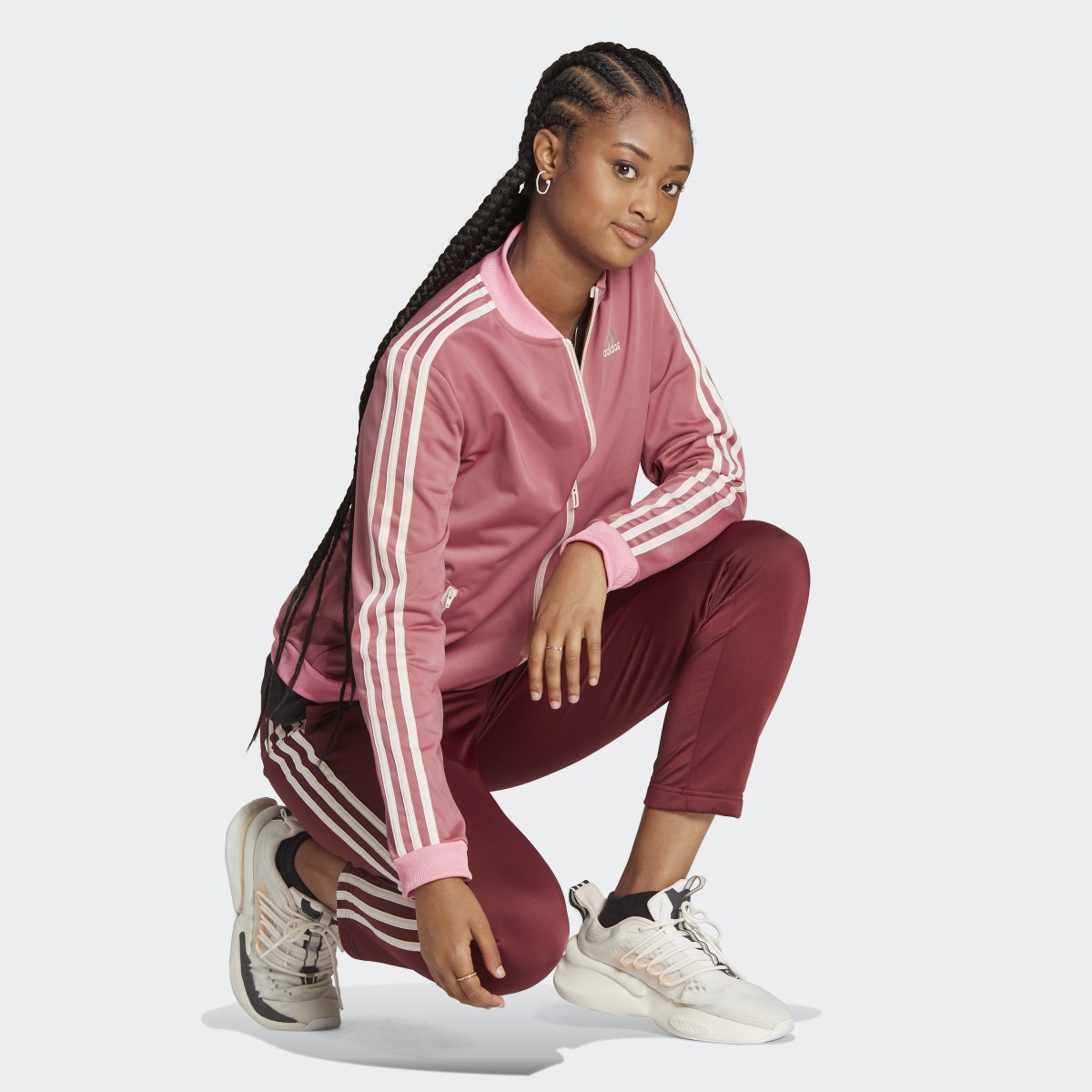 Adidas Tuta Essentials 3-Stripes. 4