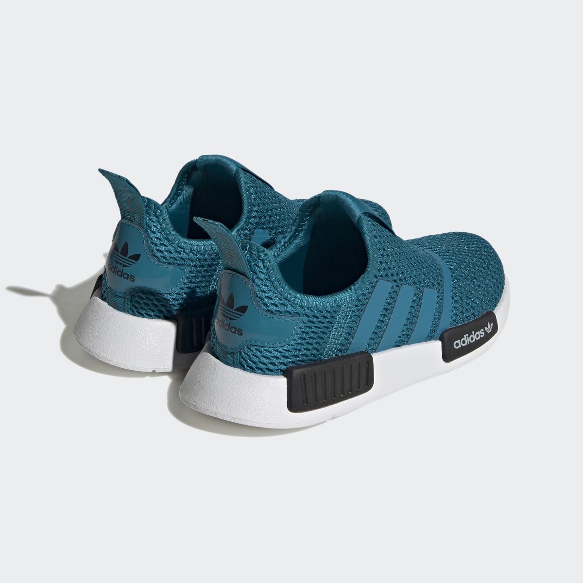 Adidas Chaussure NMD 360. 6