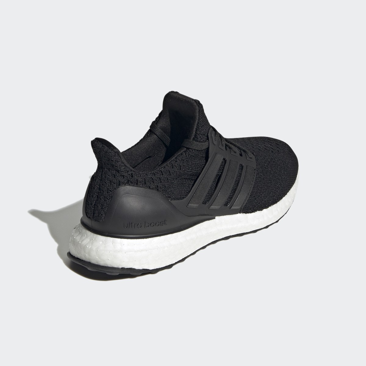 Adidas Chaussure Ultraboost 5.0 DNA. 6