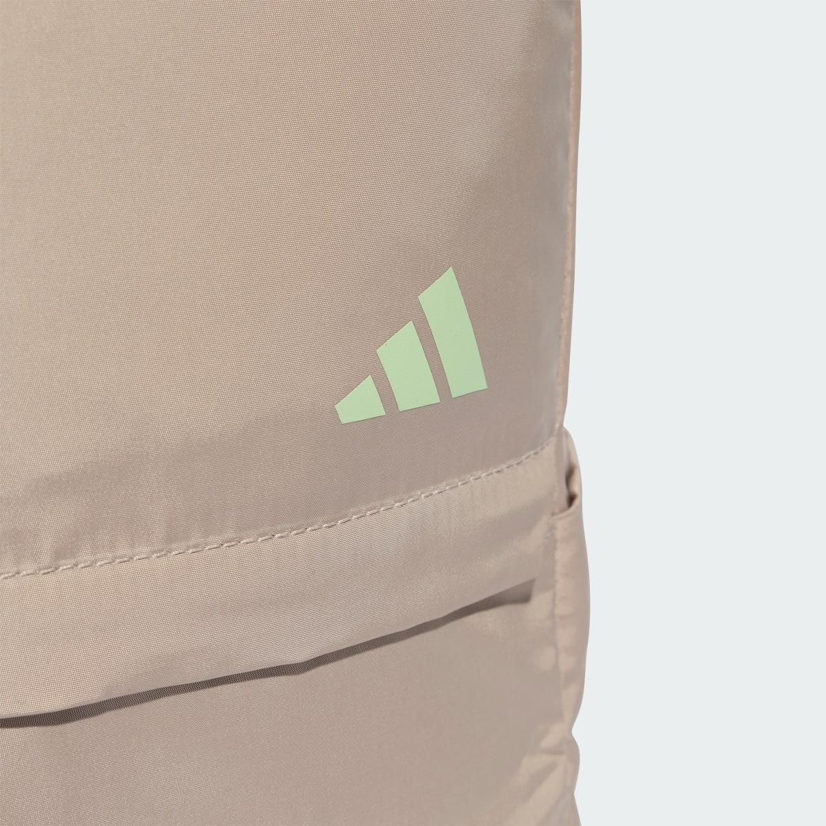 Adidas Yoga Backpack. 6