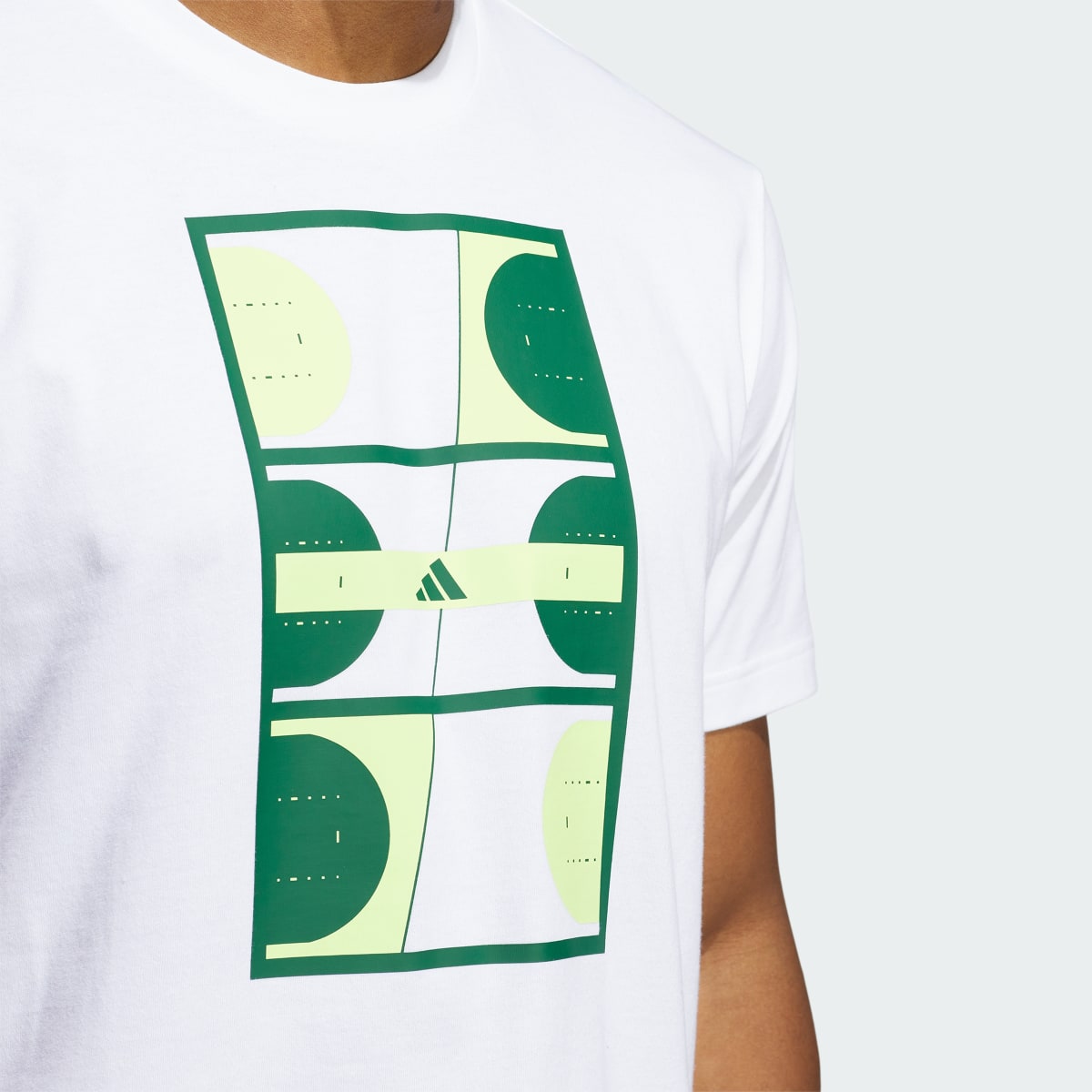 Adidas Playera Global Courts Graphic Tee. 6