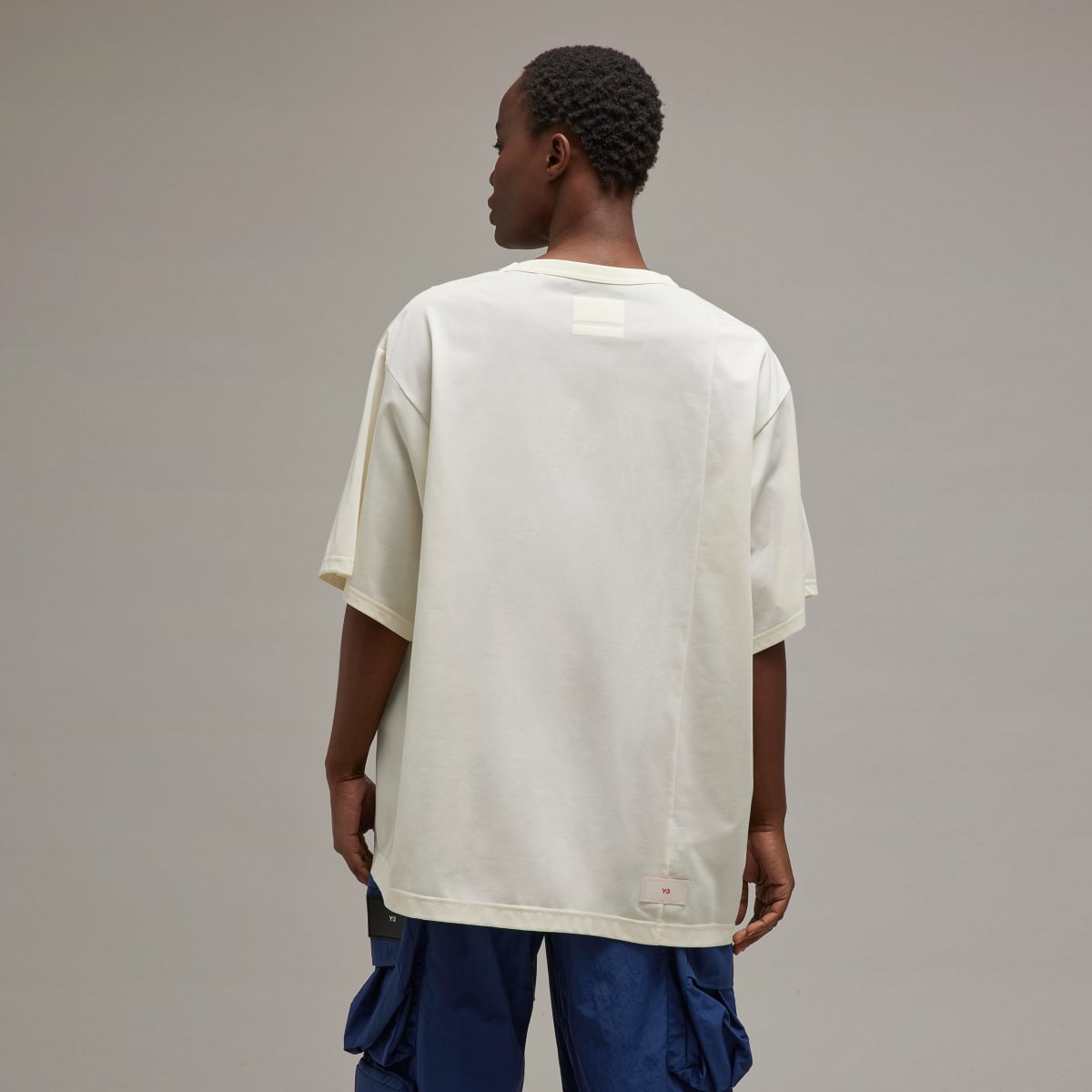 Adidas Y-3 Premium Loose Short Sleeve Tee. 4