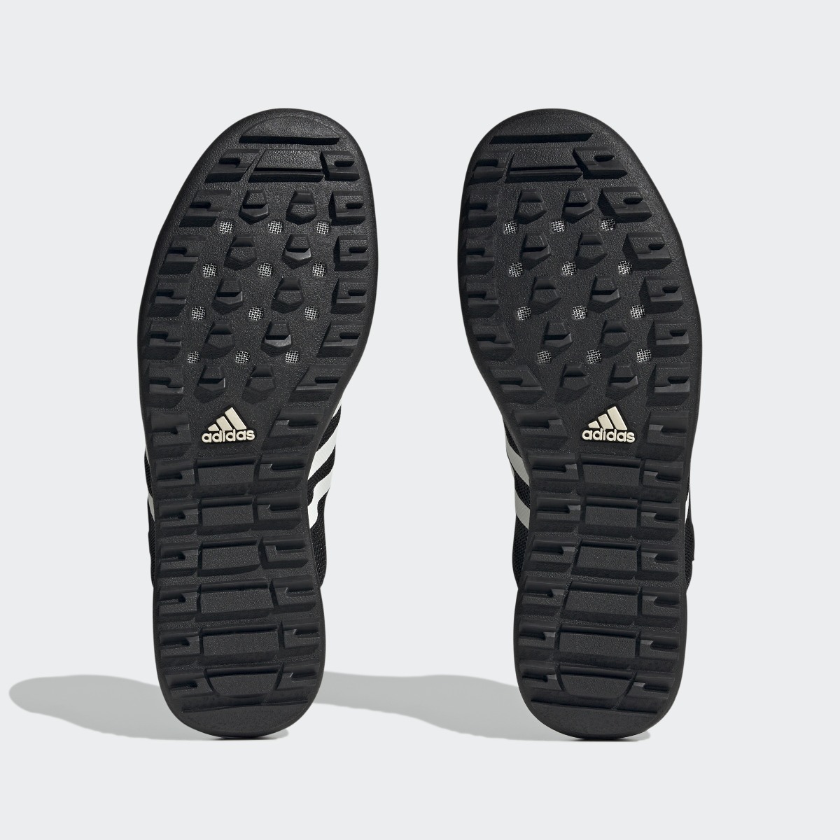 Adidas Terrex Daroga Two 13 HEAT.RDY Hiking Shoes. 4