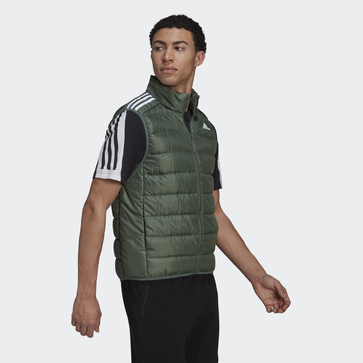 Adidas Piumino senza maniche Essentials. 4