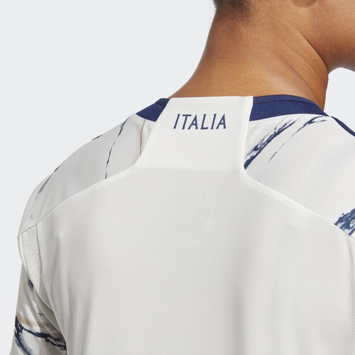Adidas Camiseta segunda equipación Italia 23. 9