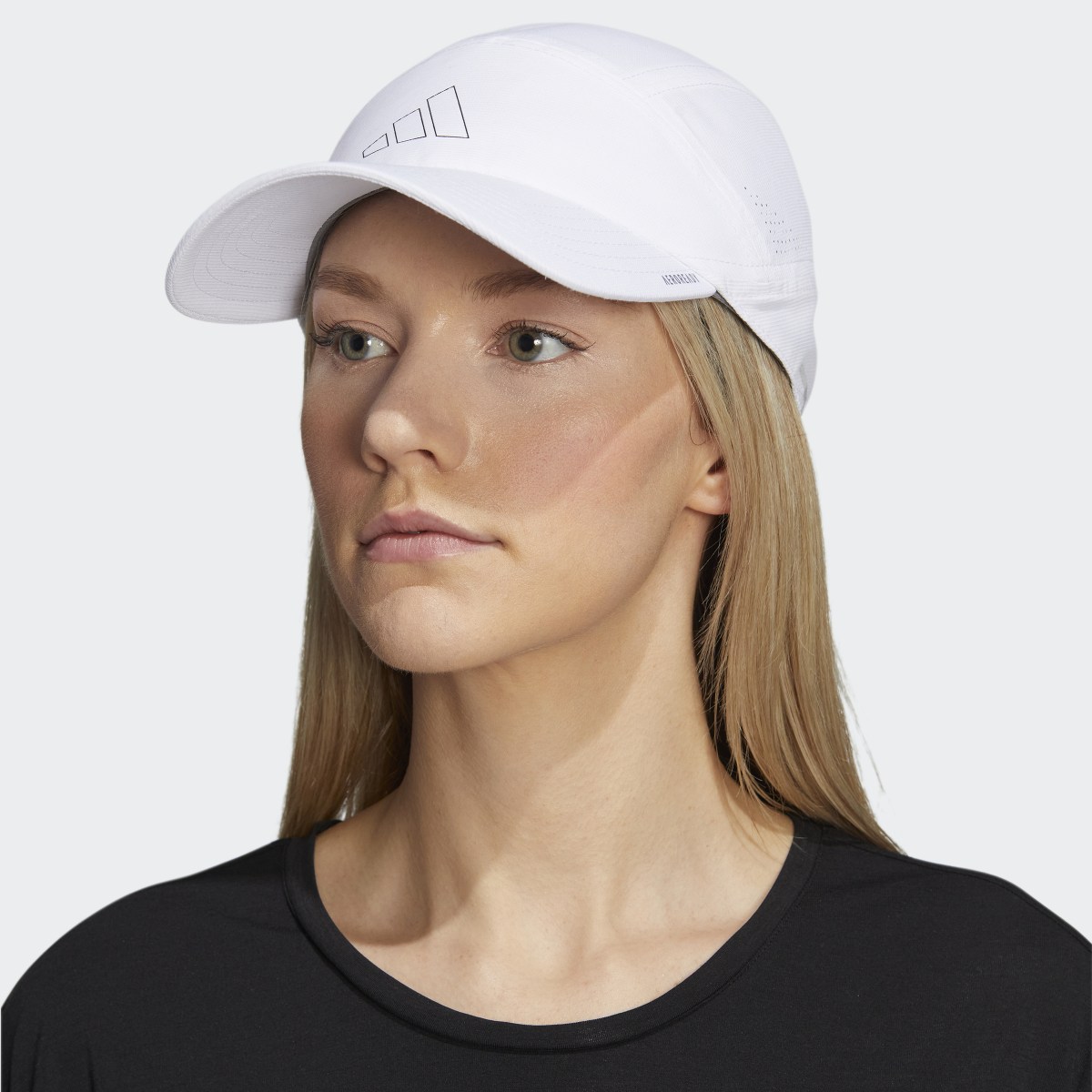 Adidas Superlite Trainer Hat. 5