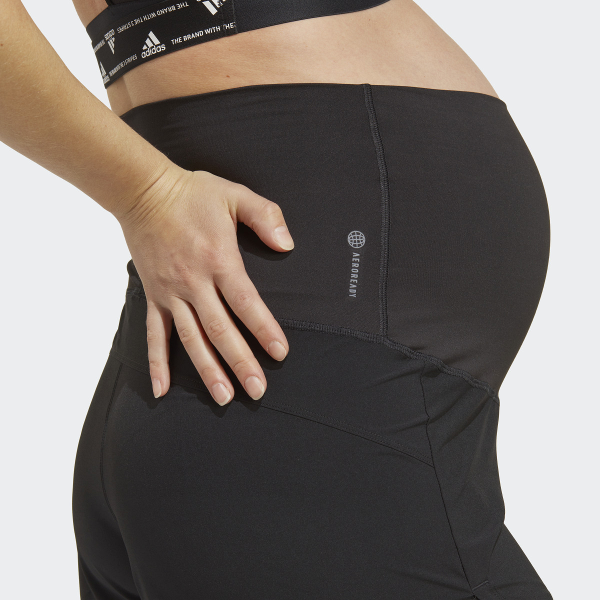 Adidas Pacer AEROREADY Train Essentials Woven Shorts (Maternity). 5