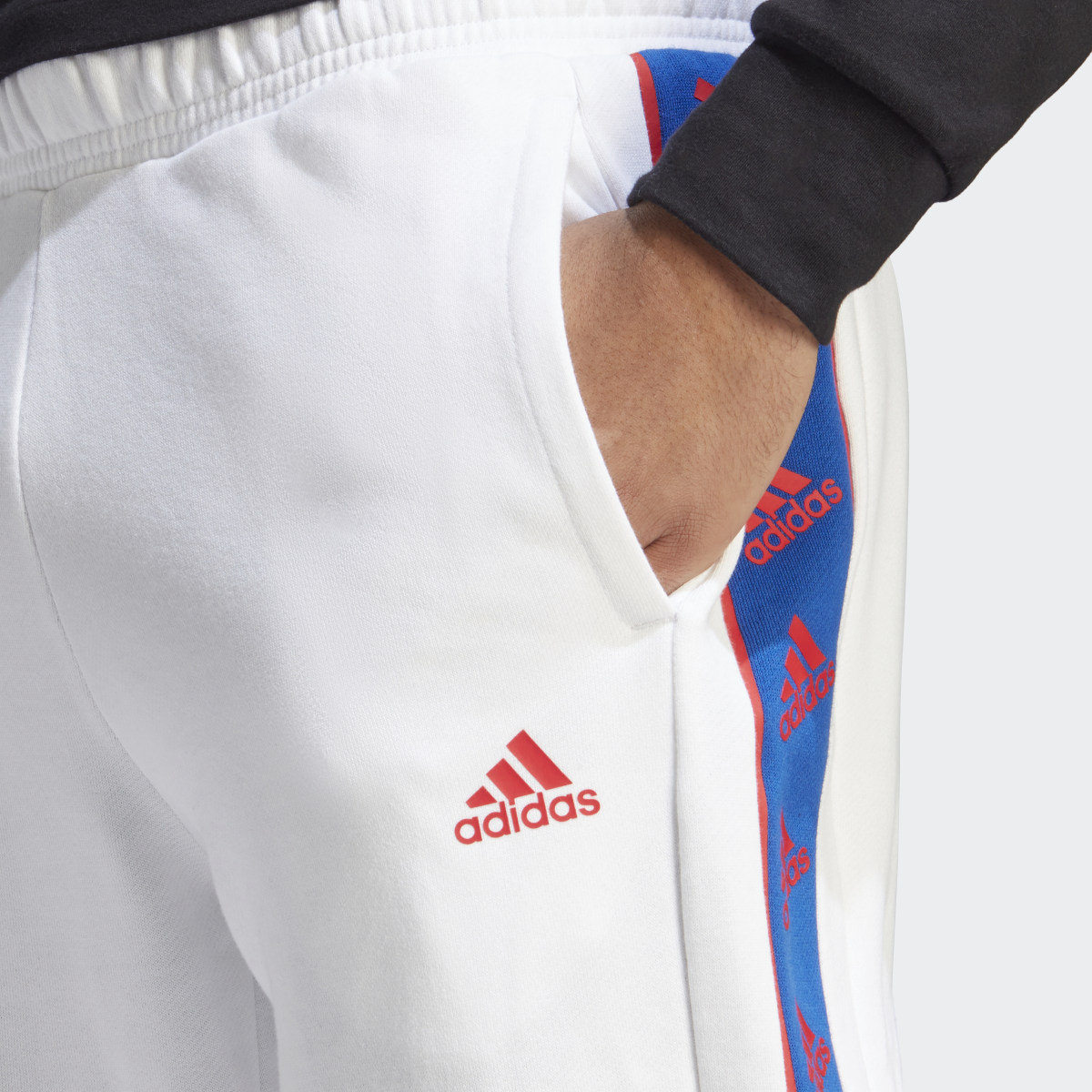 Adidas Brandlove Pants. 5