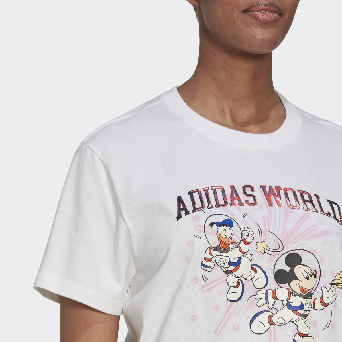 Adidas Camiseta Disney Graphic. 7