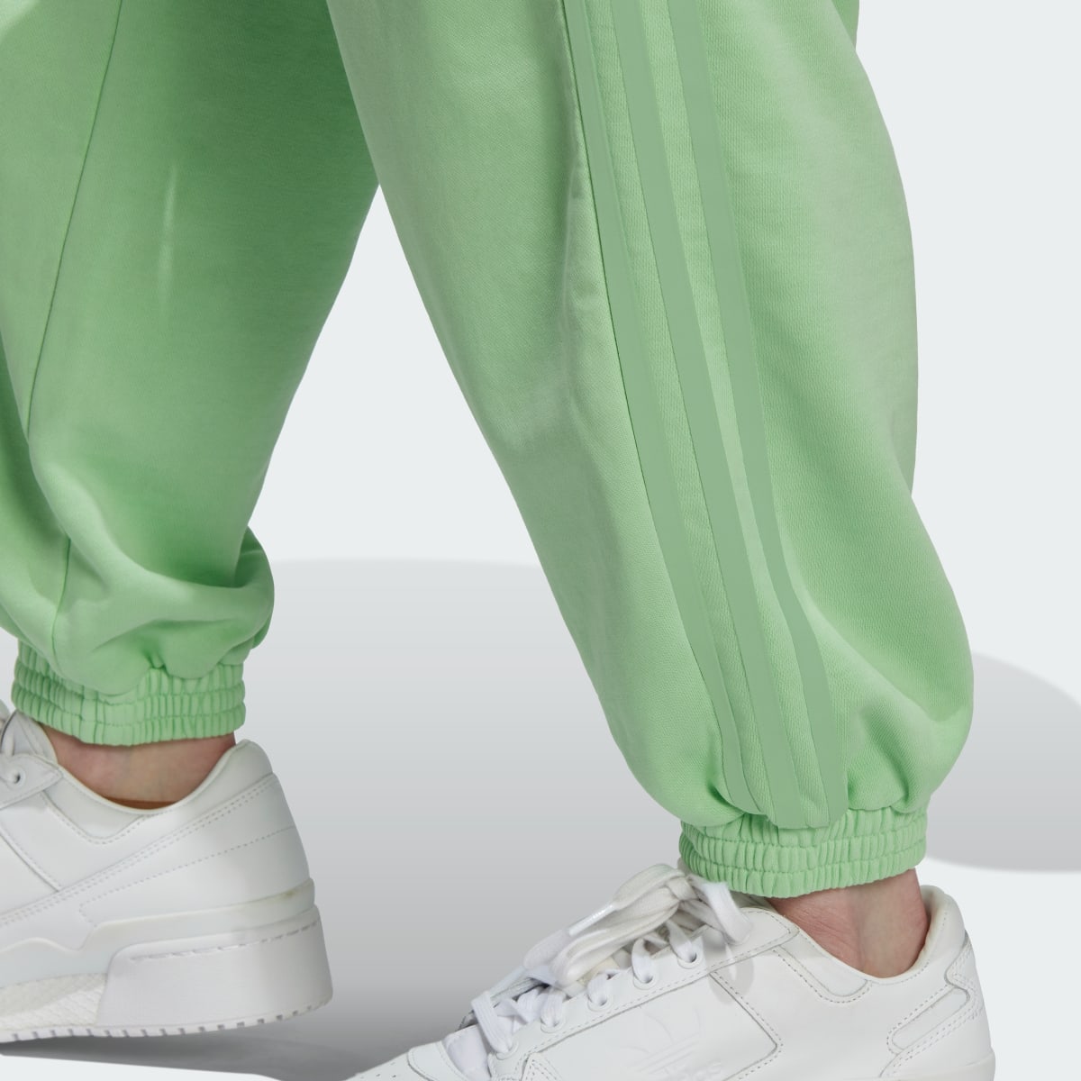 Adidas Pantalon sportswear. 6