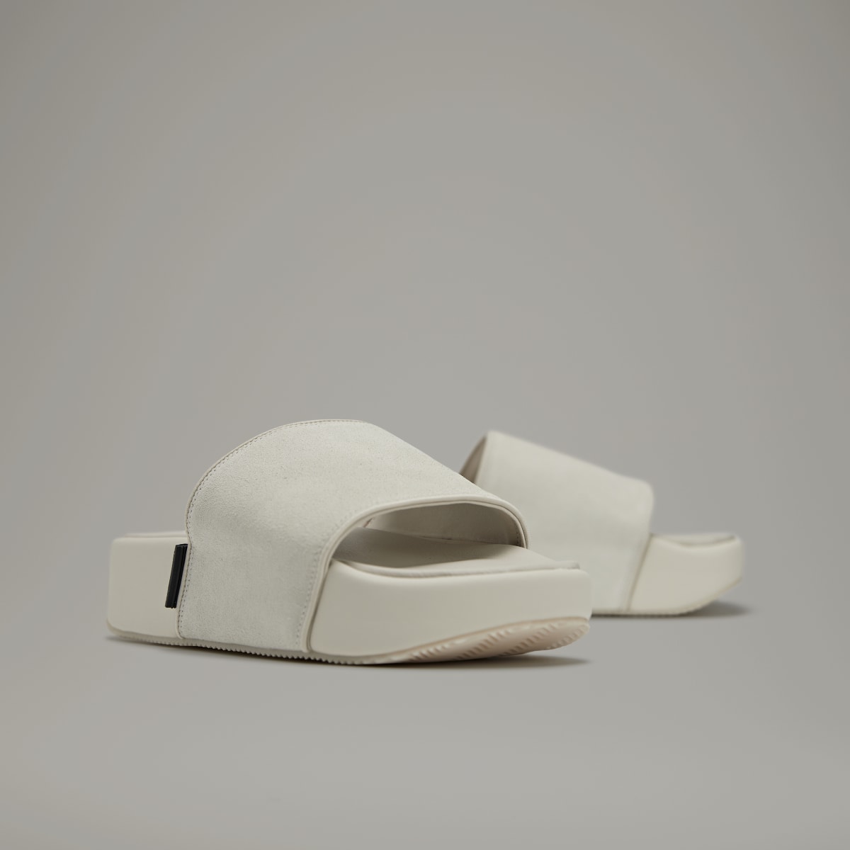 Adidas Y-3 SLIDE. 8