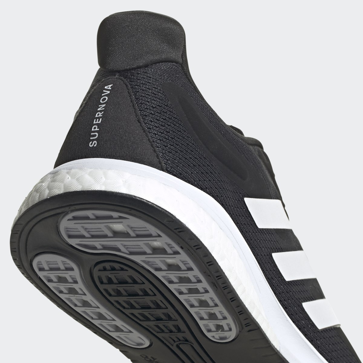 Adidas Chaussure Supernova. 11