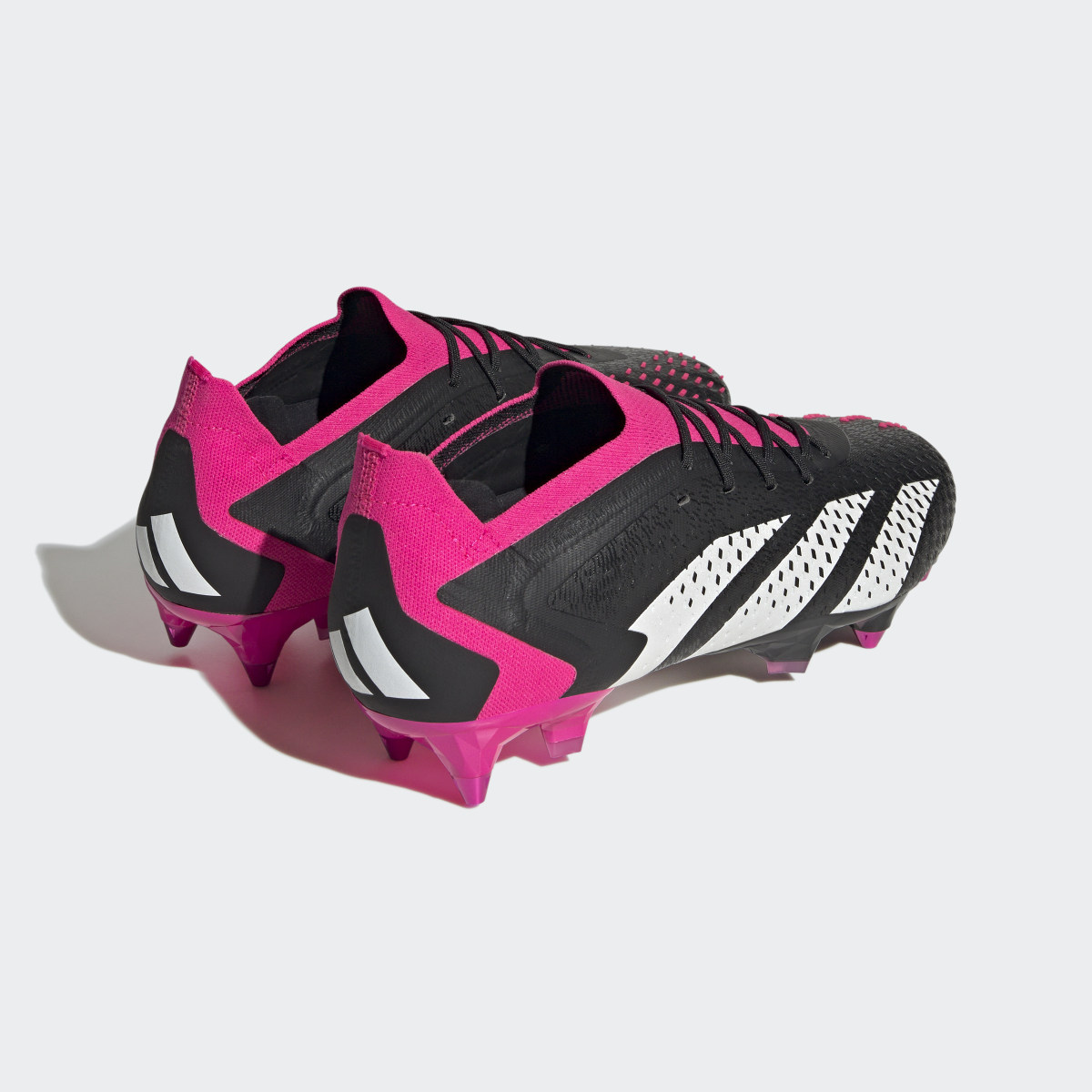 Adidas Botas de Futebol Predator Accuracy.1 Low – Piso Mole. 9